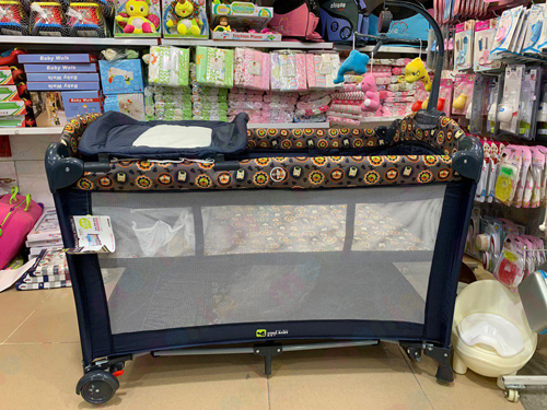 فروش تخت و پارک نوزاد