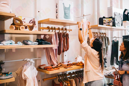 عمده فروشی سیسمونی در اصفهان