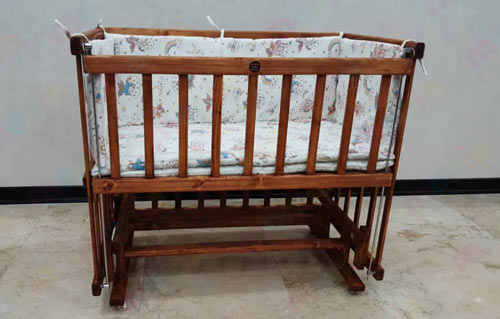 خرید اینترنتی گهواره چوبی نوزاد